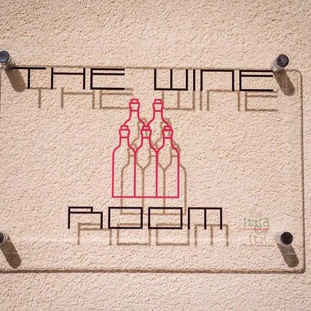The Wine Room Castelbuono  Exterior foto